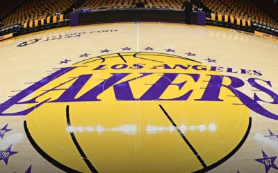 Cambian Lakers de manos