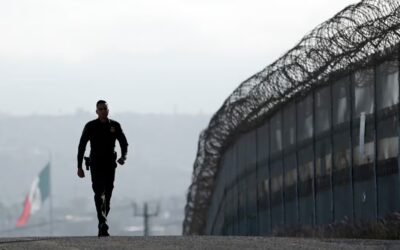 Exige Trump a México Frenar Migrantes en Frontera
