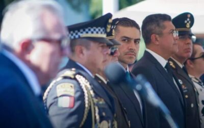 Rocha Moya da Marcha Atrás y Solicita Nueva Licencia Indefinida