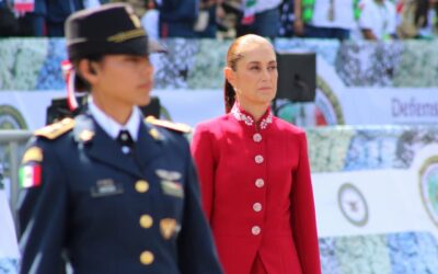 Desfilan Ante Sheinbaum Más de 15 mil