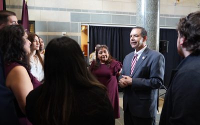 Impulsa Henry Cuellar Educación con 703 Millones de Dólares en Becas