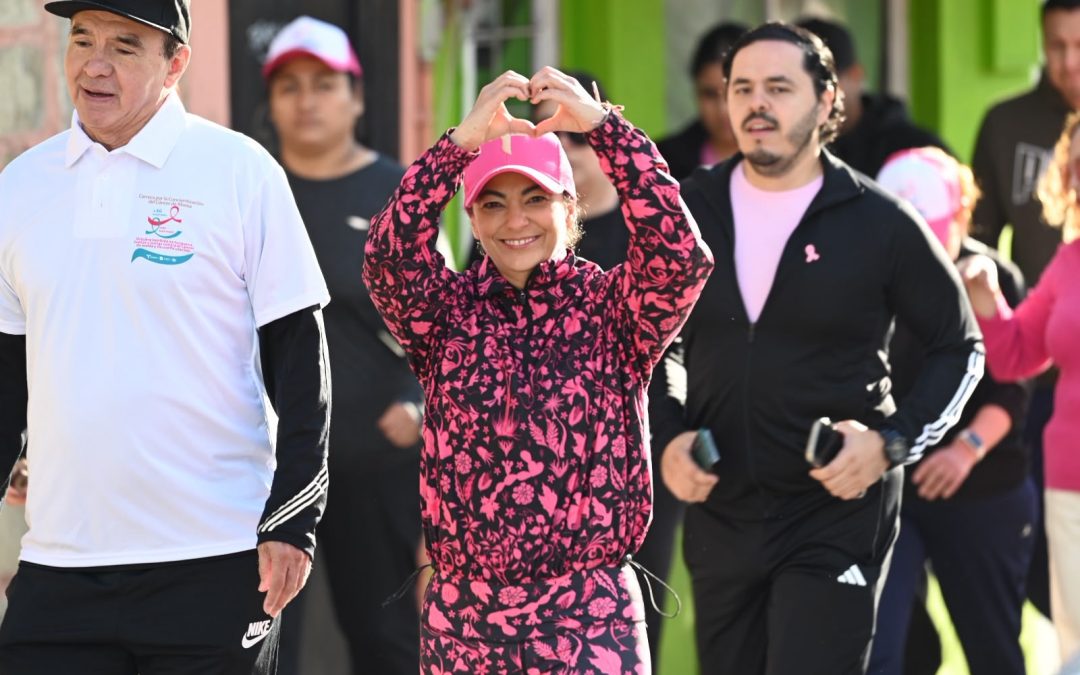 Participa Olga Sosa en Carrera por Concientización de Cáncer de Mama