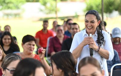 Encabeza Olga Sosa asamblea informativa con maestras y maestros de Gómez Farías