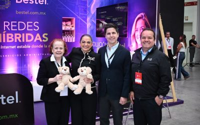 Participa Olga Sosa en el Congreso Sinergia Digital